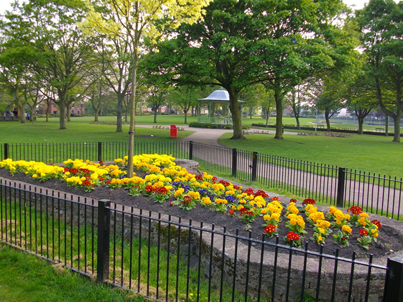Maurice Lea flowerbeds