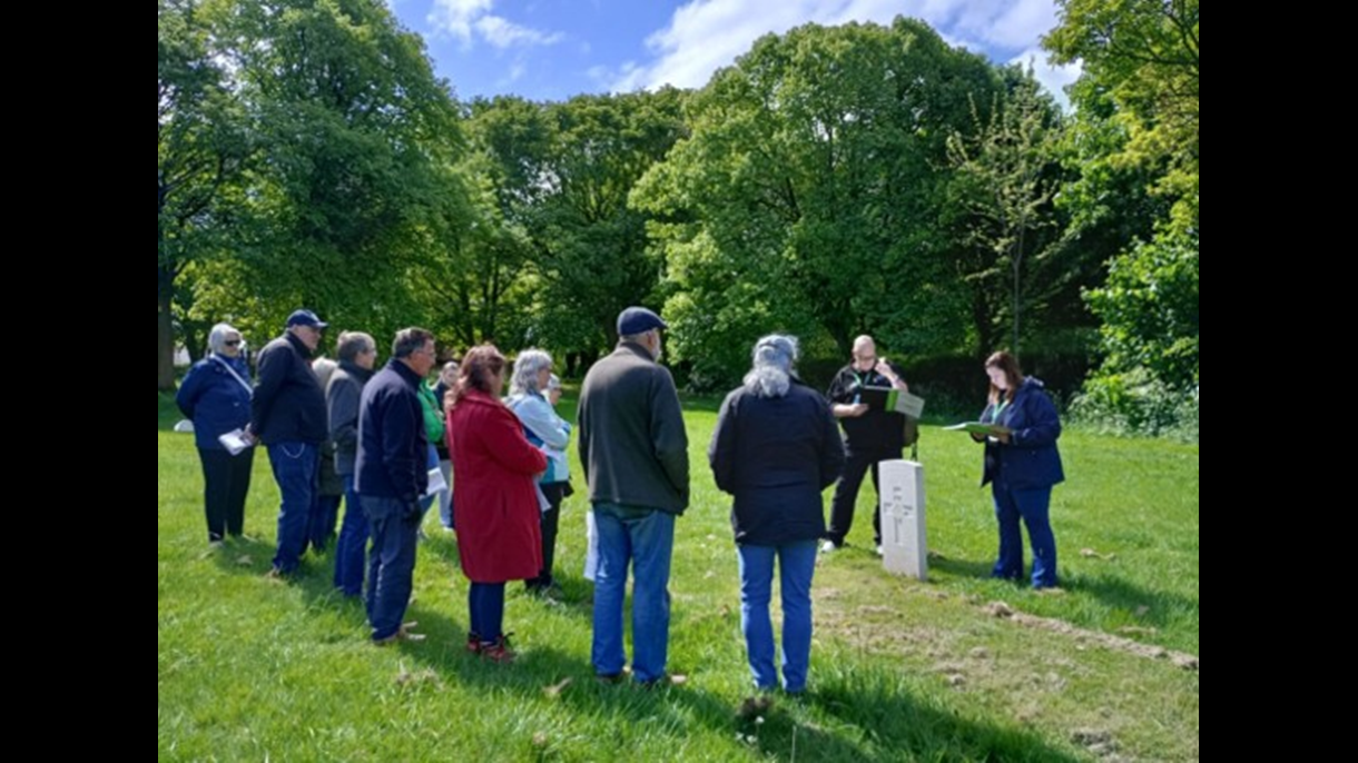 Church Gresley Cemetery War Graves Walk